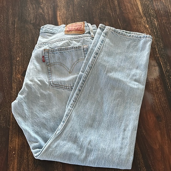 Classic 501 ct Levi’s ✨ - Picture 5 of 9